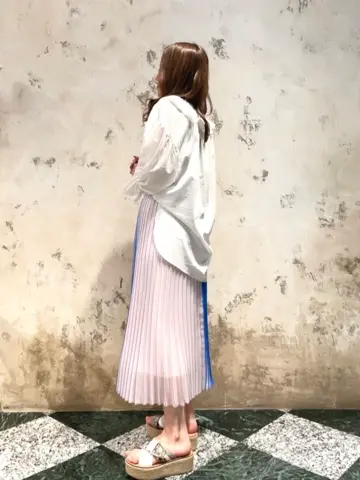 GRACE CONTINENTAL The Banquet Suzuka コーディネート画像