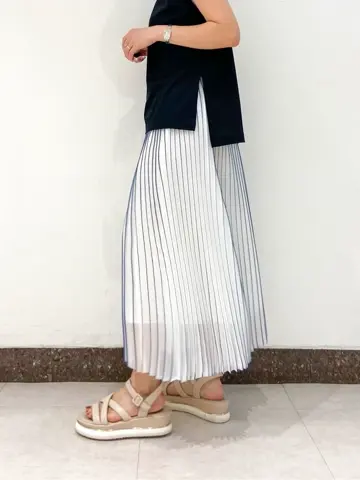 GRACE CONTINENTAL The Banquet 古川温子 コーディネート画像