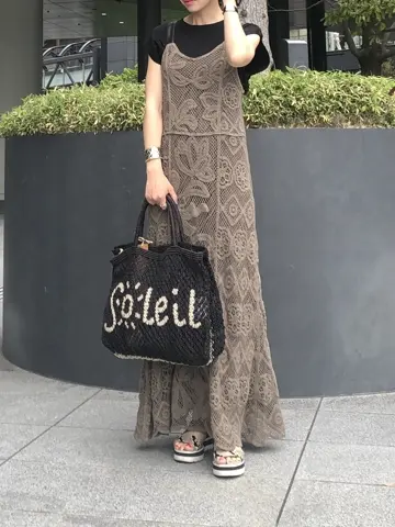 GRACE CONTINENTAL The Banquet 尾田亜沙美 コーディネート画像