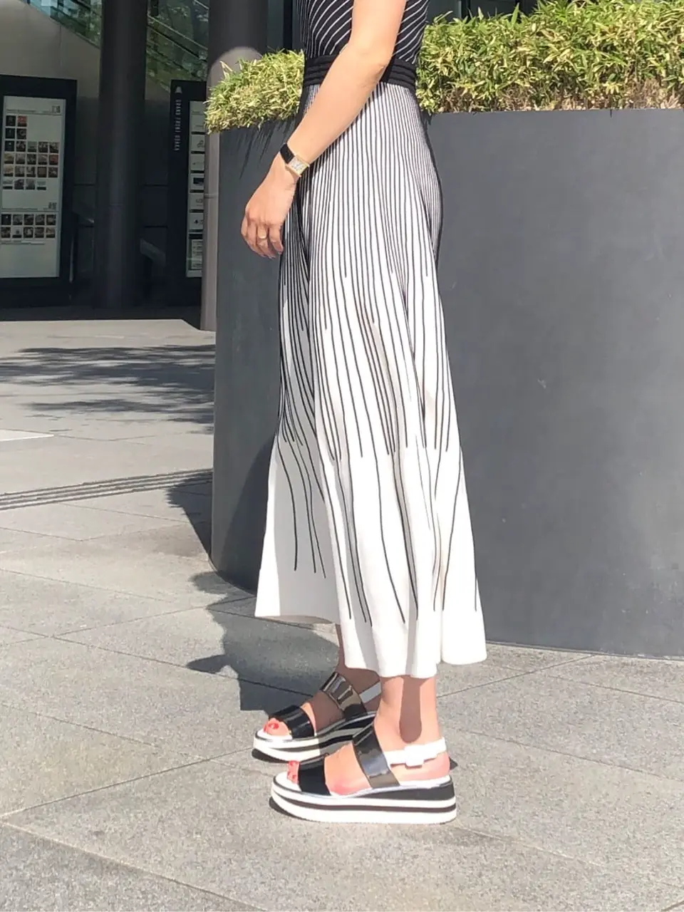 GRACE CONTINENTAL The Banquet 尾田亜沙美 コーディネート画像