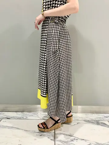 GRACE CONTINENTAL The Banquet eri コーディネート画像