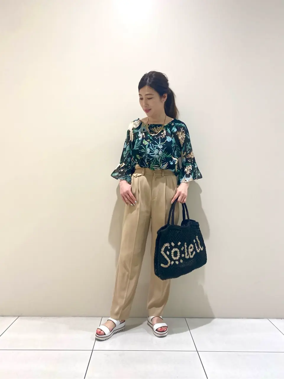 GRACE CONTINENTAL The Banquet 泉　智子 コーディネート画像