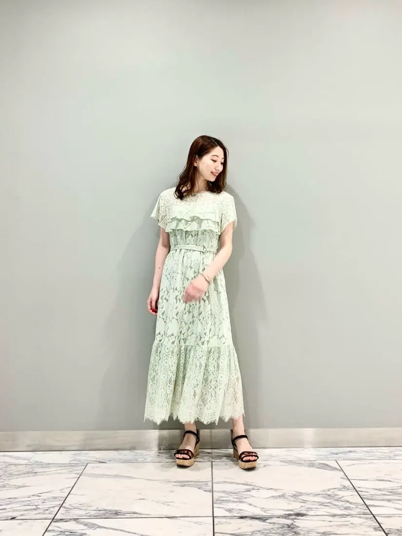 GRACE CONTINENTAL The Banquet eri コーディネート画像