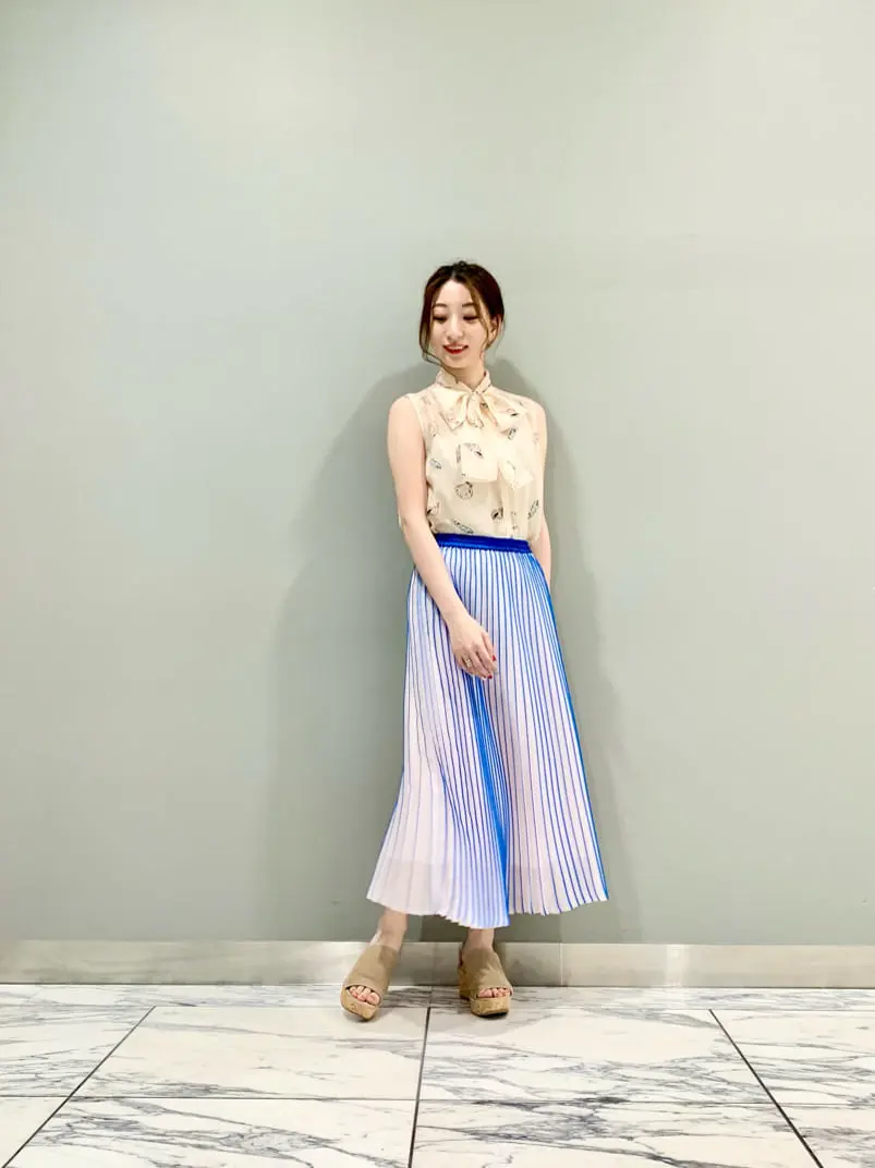  eri コーディネート画像