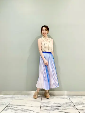 GRACE CONTINENTAL The Banquet eri コーディネート画像