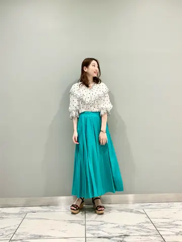 GRACE CONTINENTAL The Banquet eri コーディネート画像