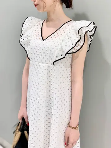 GRACE CONTINENTAL The Banquet eri コーディネート画像