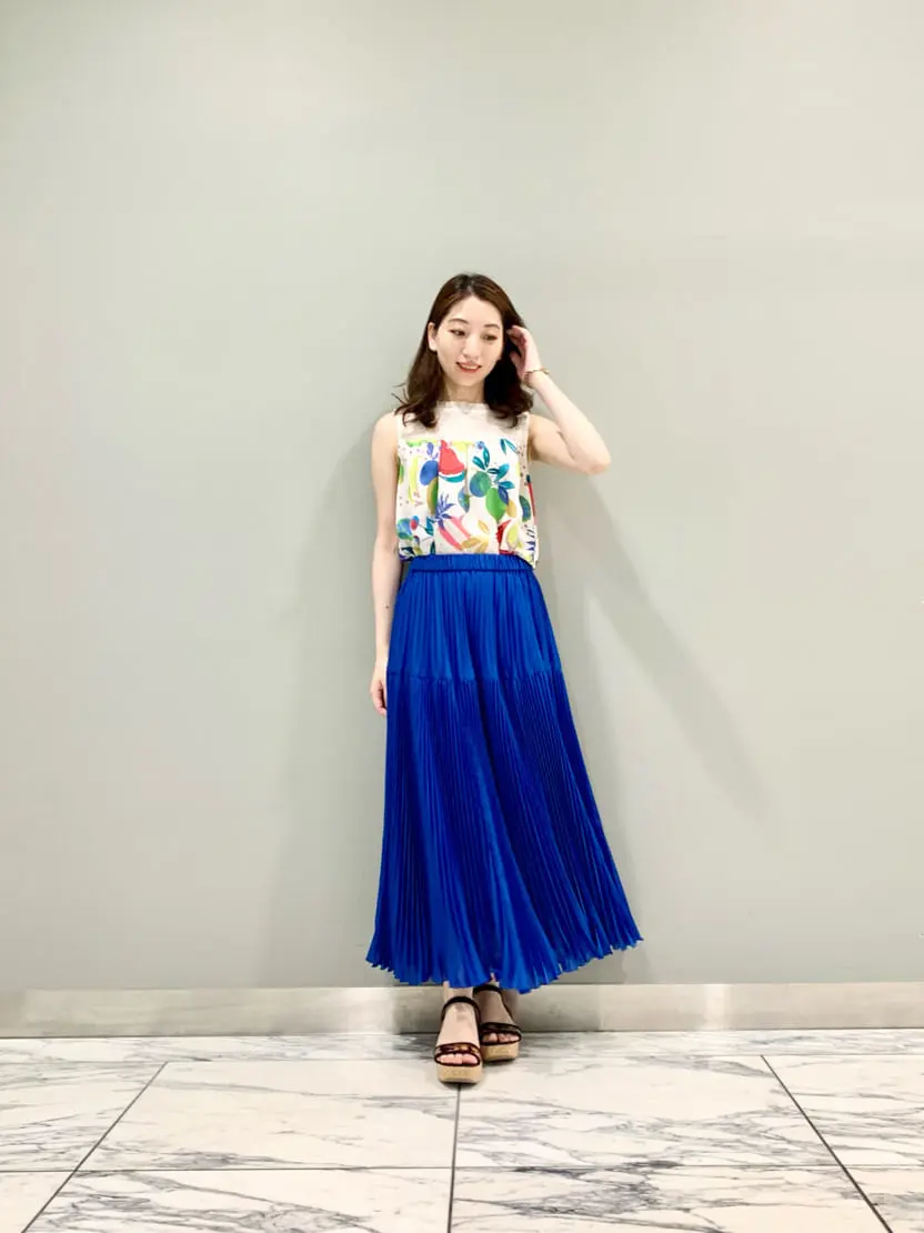 GRACE CONTINENTAL The Banquet eri コーディネート画像