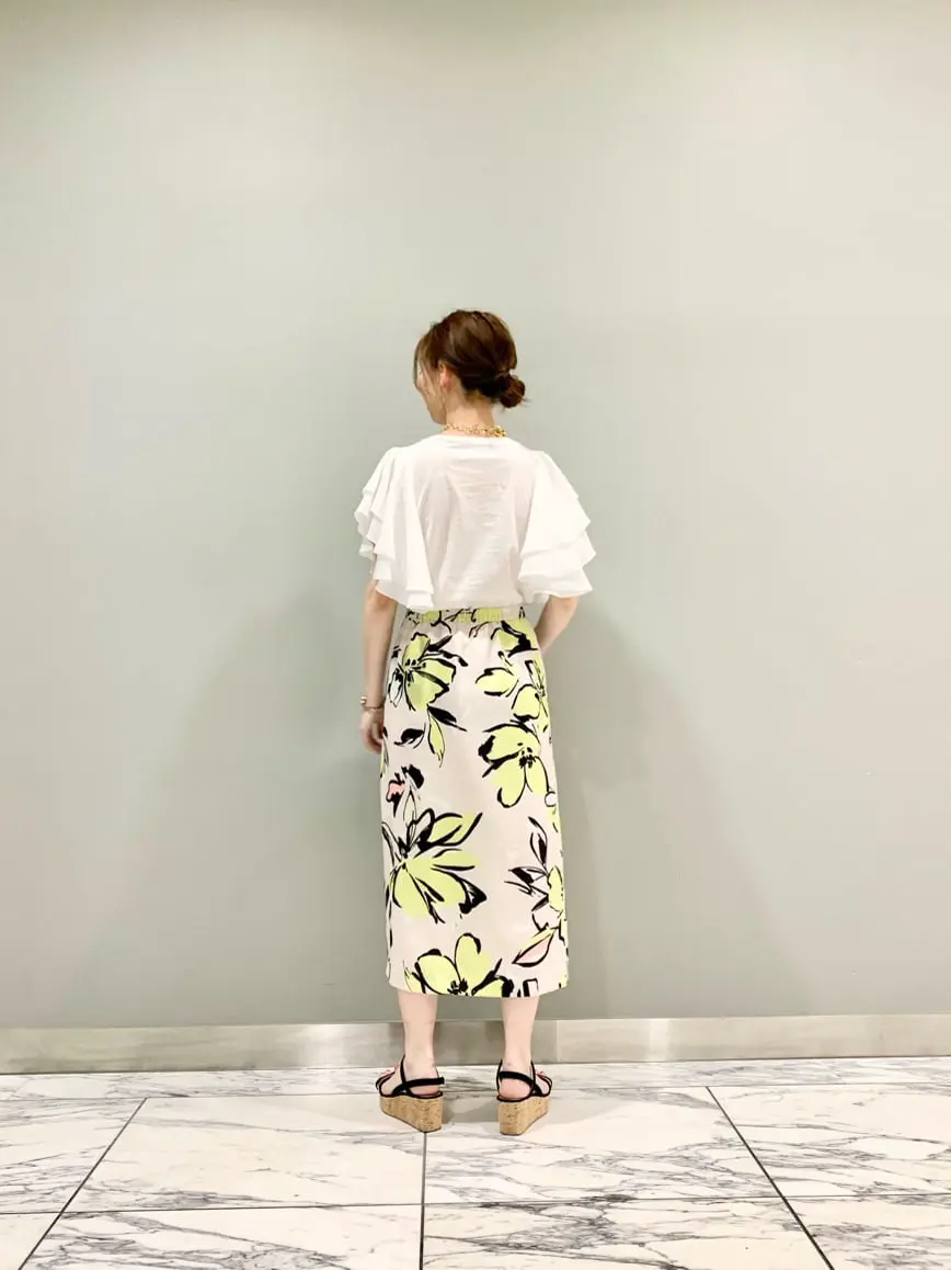 GRACE CONTINENTAL The Banquet eri コーディネート画像