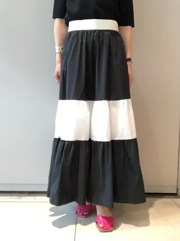 GRACE CONTINENTAL The Banquet 尾田亜沙美 コーディネート画像