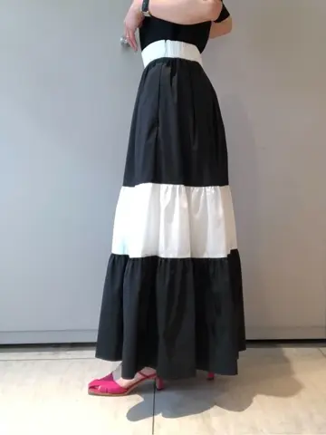 GRACE CONTINENTAL The Banquet 尾田亜沙美 コーディネート画像