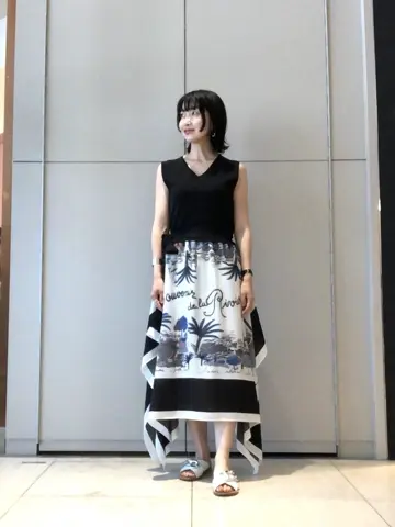 GRACE CONTINENTAL The Banquet 尾田亜沙美 コーディネート画像