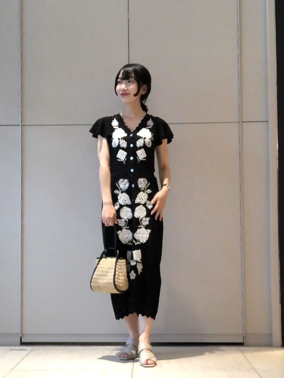 GRACE CONTINENTAL The Banquet 尾田亜沙美 コーディネート画像