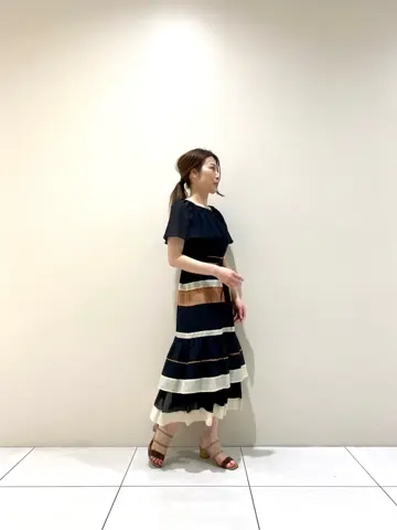 GRACE CONTINENTAL The Banquet 泉　智子 コーディネート画像