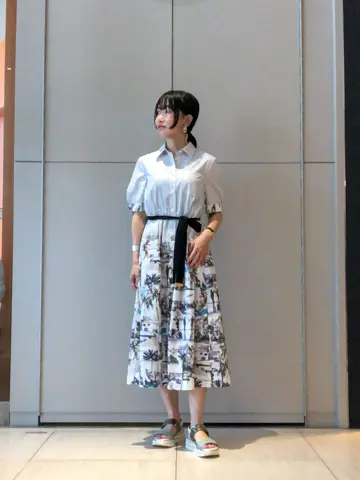 GRACE CONTINENTAL The Banquet 尾田亜沙美 コーディネート画像