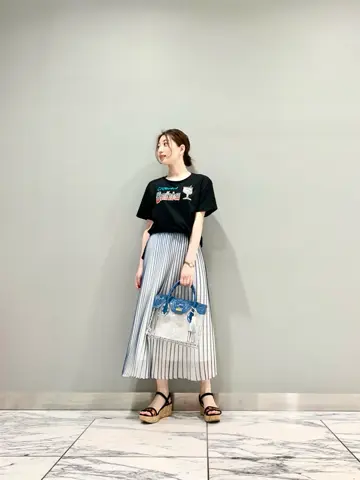 GRACE CONTINENTAL The Banquet eri コーディネート画像