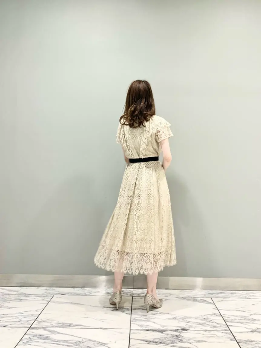 GRACE CONTINENTAL The Banquet eri コーディネート画像