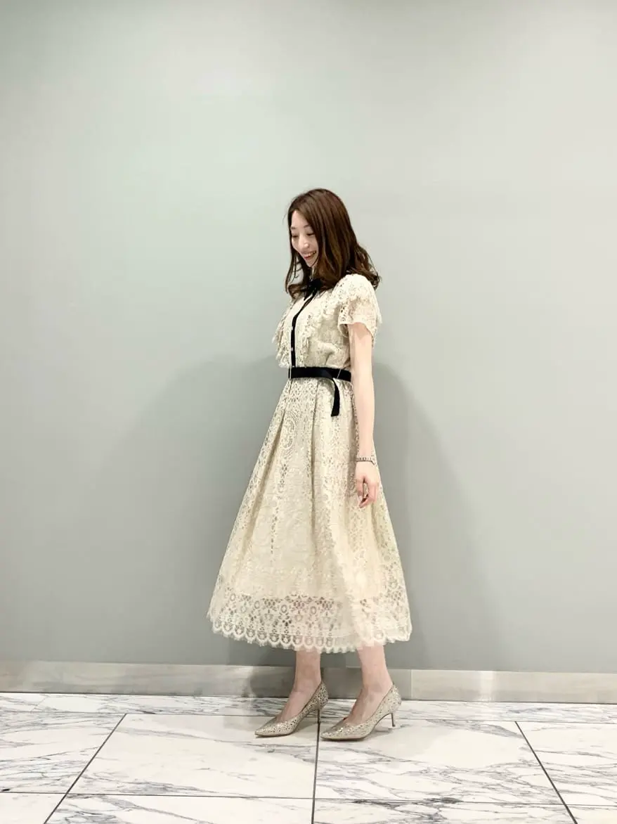 GRACE CONTINENTAL The Banquet eri コーディネート画像