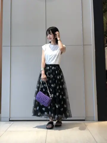 GRACE CONTINENTAL The Banquet 尾田亜沙美 コーディネート画像