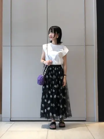 GRACE CONTINENTAL The Banquet 尾田亜沙美 コーディネート画像