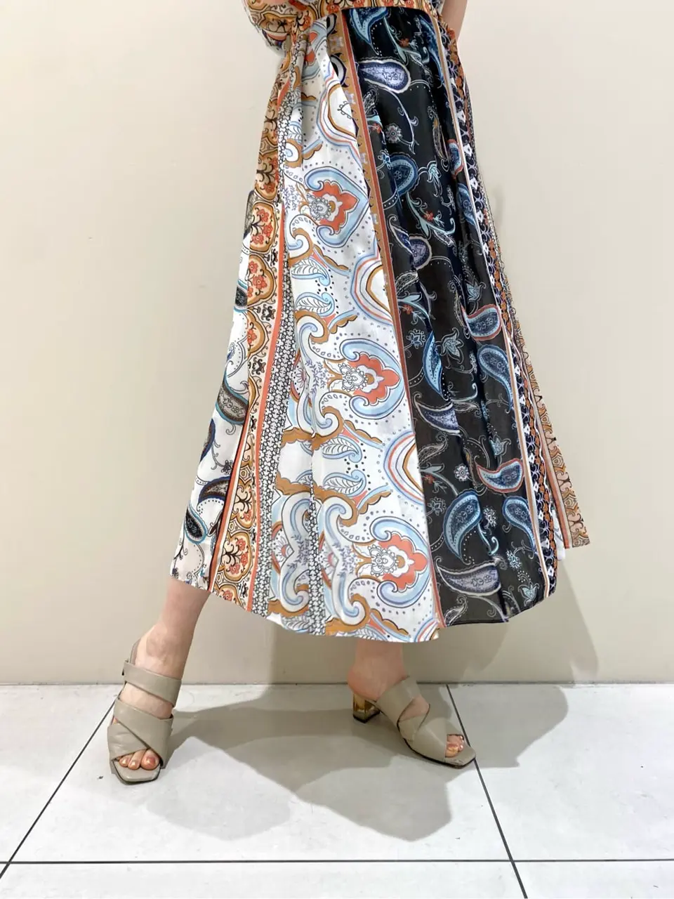 GRACE CONTINENTAL The Banquet Aya. コーディネート画像