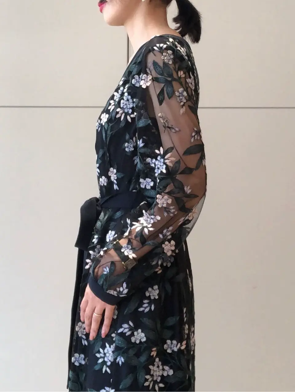 GRACE CONTINENTAL The Banquet 尾田亜沙美 コーディネート画像