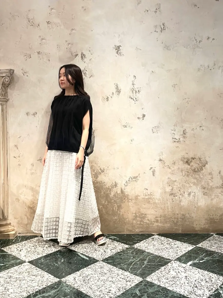 GRACE CONTINENTAL The Banquet Suzuka コーディネート画像