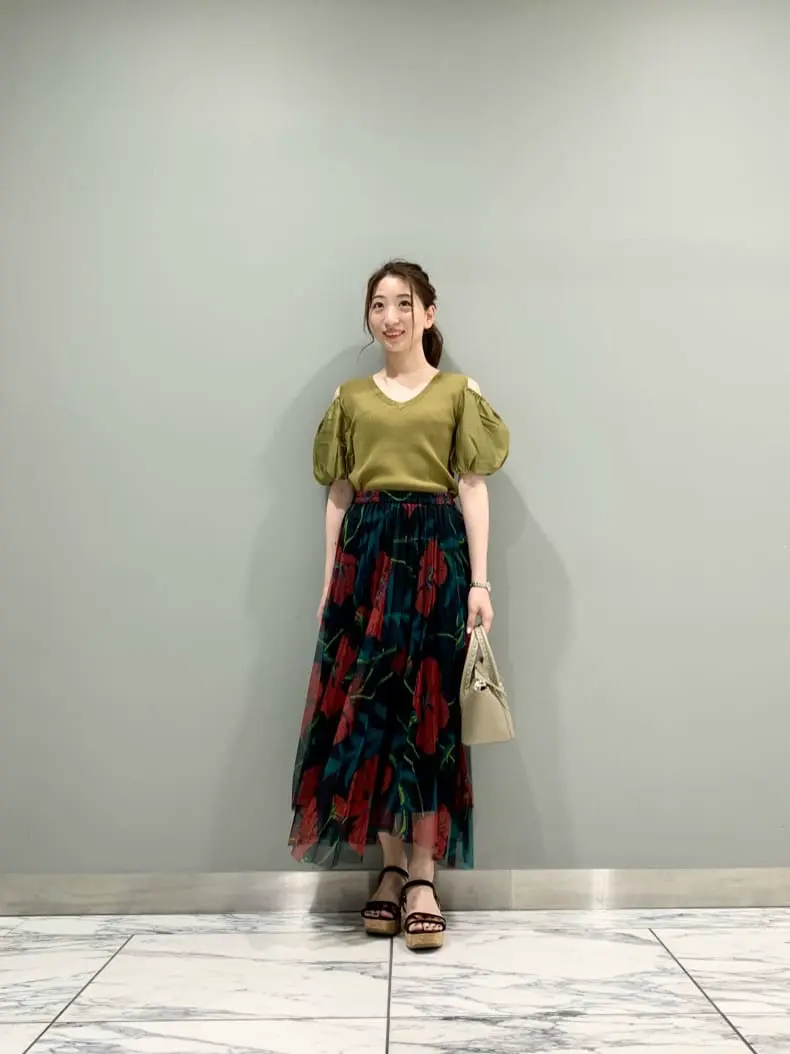 GRACE CONTINENTAL The Banquet eri コーディネート画像