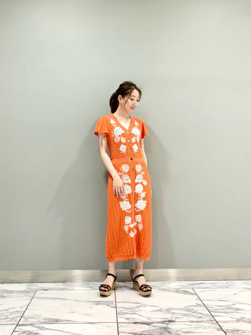 GRACE CONTINENTAL The Banquet eri コーディネート画像