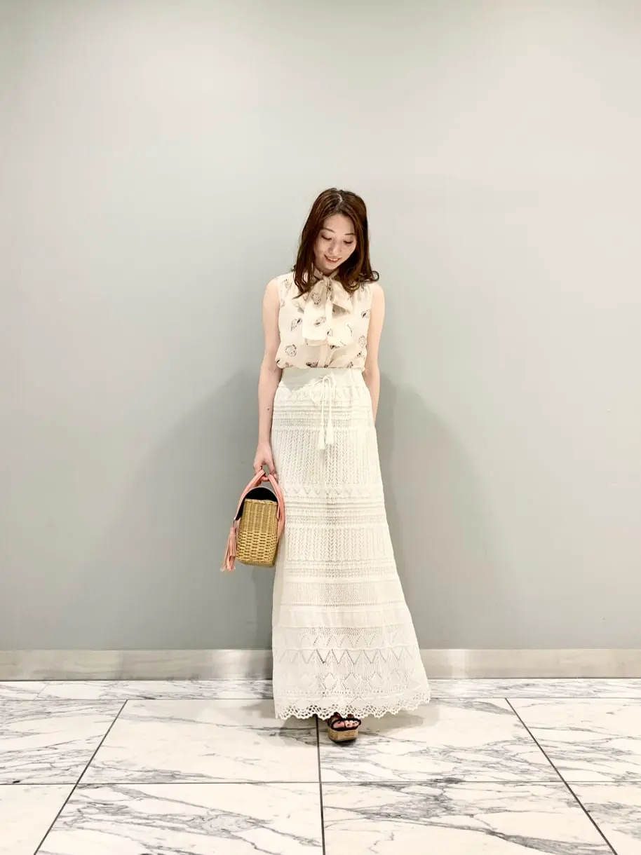  eri コーディネート画像