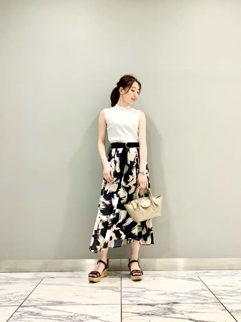  eri コーディネート画像