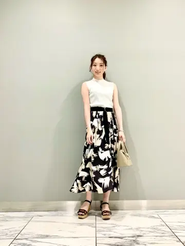 GRACE CONTINENTAL The Banquet eri コーディネート画像