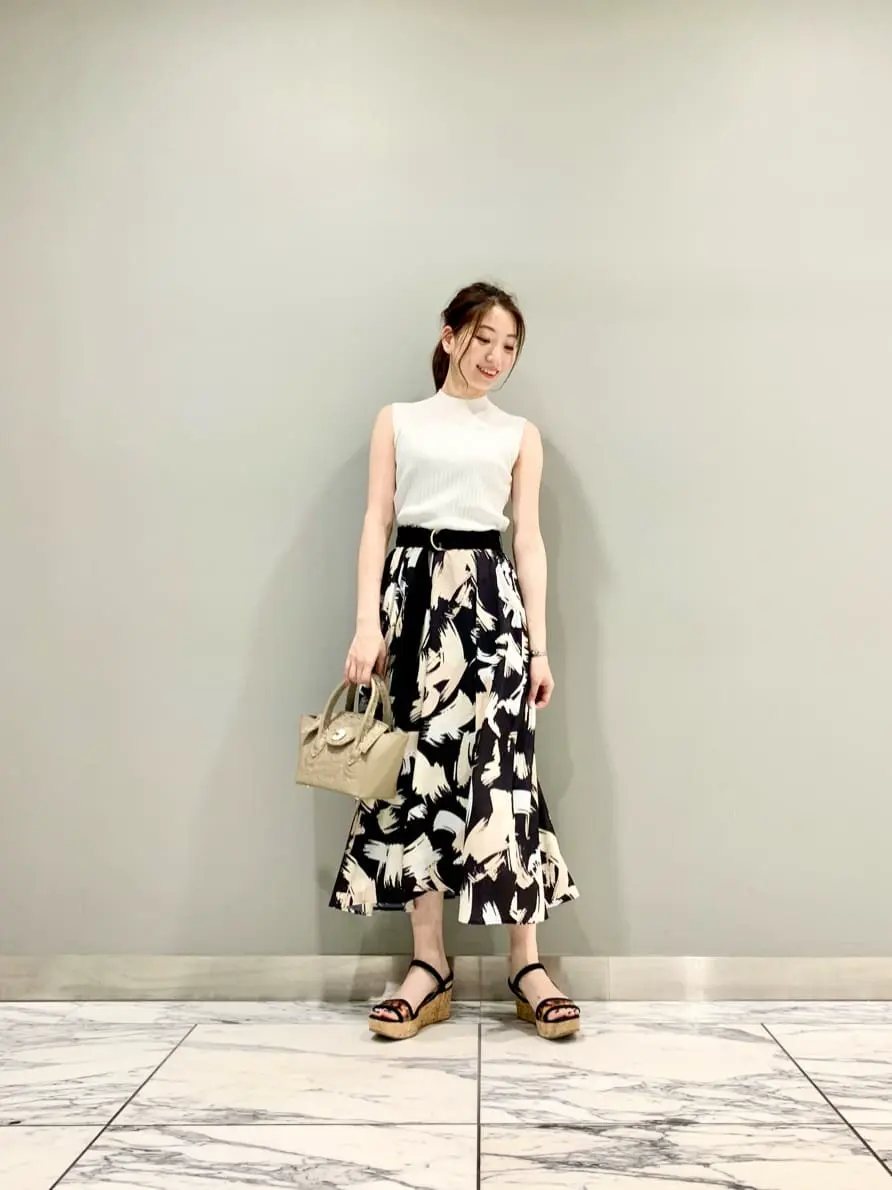 GRACE CONTINENTAL The Banquet eri コーディネート画像