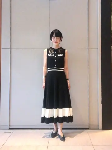 GRACE CONTINENTAL The Banquet 尾田亜沙美 コーディネート画像