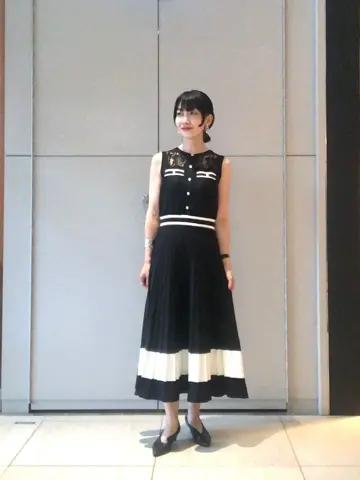 GRACE CONTINENTAL The Banquet 尾田亜沙美 コーディネート画像