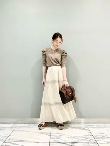 GRACE CONTINENTAL The Banquet eri コーディネート画像