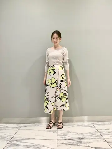 GRACE CONTINENTAL The Banquet eri コーディネート画像