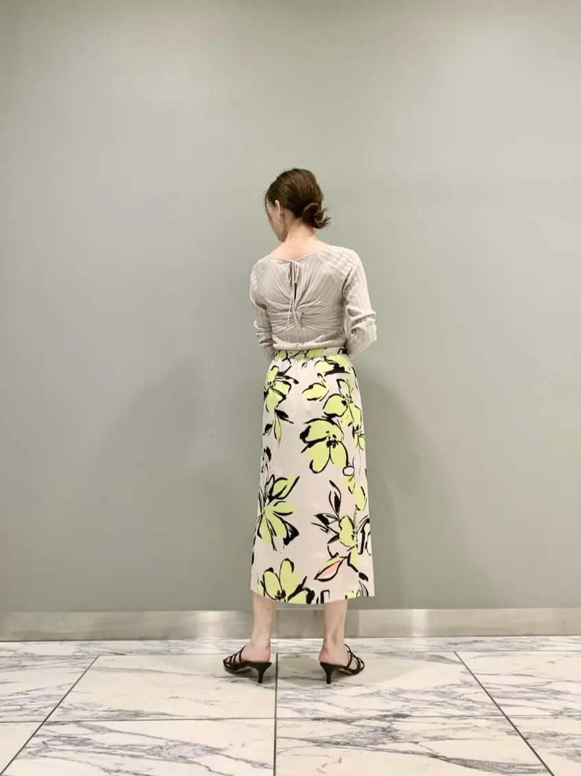 GRACE CONTINENTAL The Banquet eri コーディネート画像