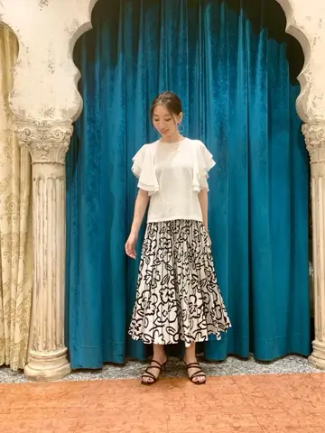 GRACE CONTINENTAL The Banquet eri コーディネート画像