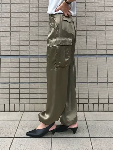 GRACE CONTINENTAL The Banquet 尾田亜沙美 コーディネート画像