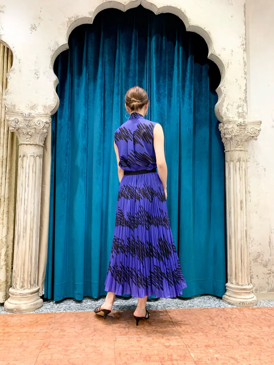 GRACE CONTINENTAL The Banquet eri コーディネート画像