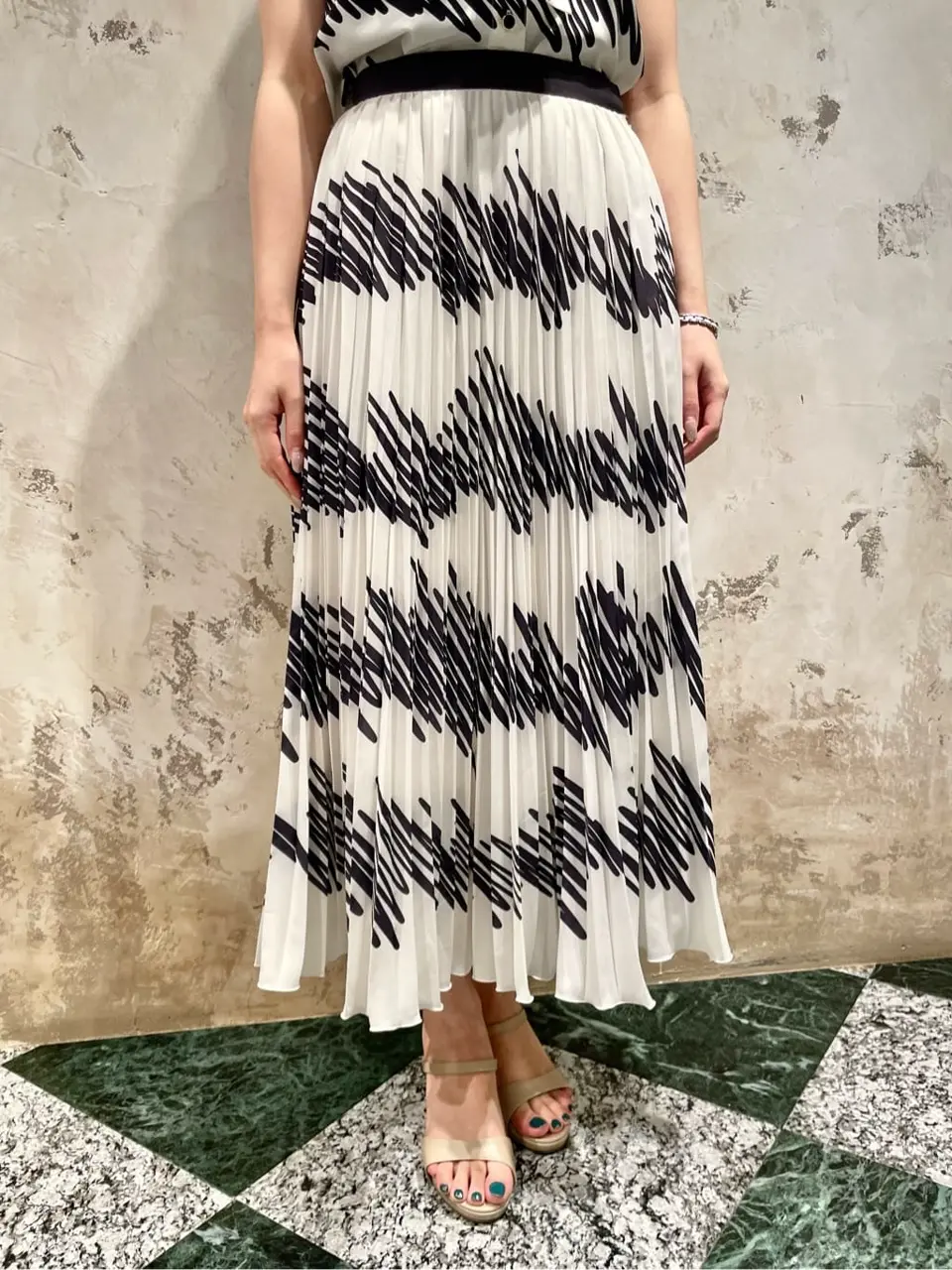 GRACE CONTINENTAL The Banquet Suzuka コーディネート画像