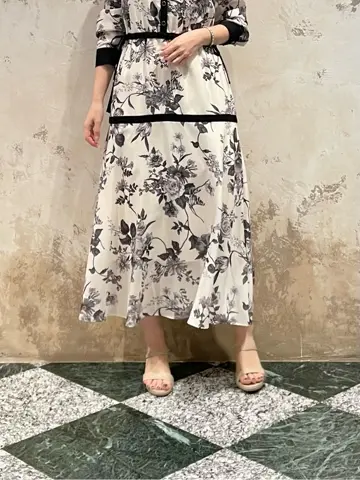 GRACE CONTINENTAL The Banquet Suzuka コーディネート画像