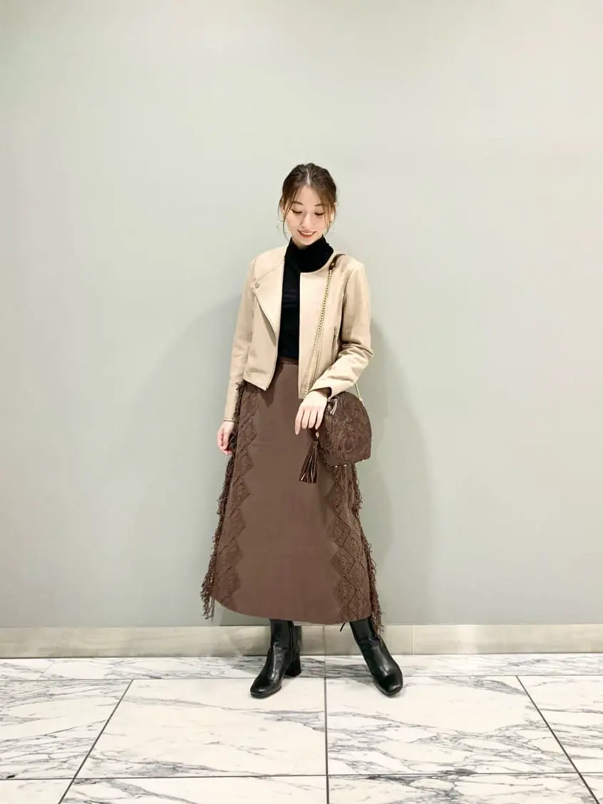 GRACE CONTINENTAL The Banquet eri コーディネート画像