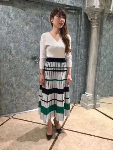 GRACE CONTINENTAL The Banquet 泉　智子 コーディネート画像