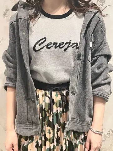 GRACE CONTINENTAL The Banquet Suzuka コーディネート画像