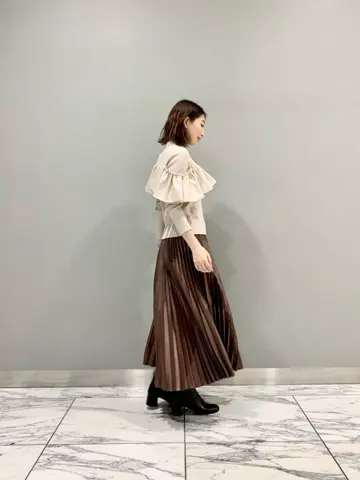 GRACE CONTINENTAL The Banquet eri コーディネート画像