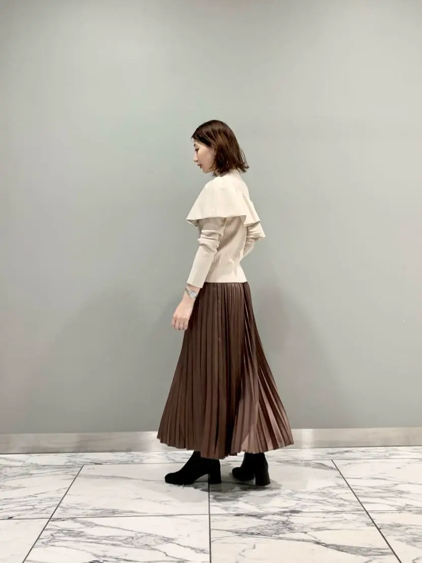 GRACE CONTINENTAL The Banquet eri コーディネート画像