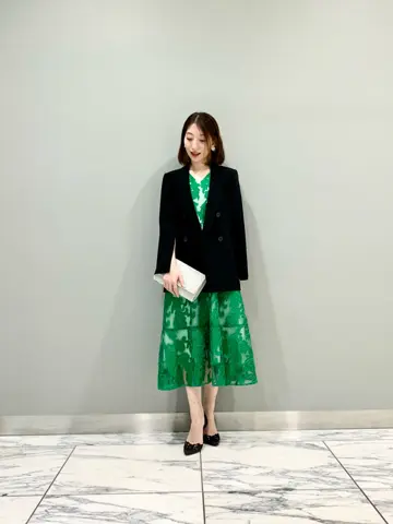 GRACE CONTINENTAL The Banquet eri コーディネート画像