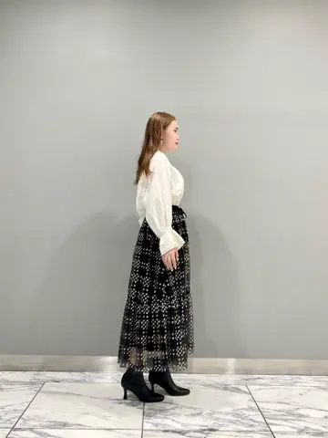 GRACE CONTINENTAL The Banquet 中根　里帆 コーディネート画像